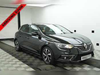 2019 (69) - 1.3 TCe Iconic Hatchback 5dr Petrol Manual Euro 6 (s/s) (140 ps)