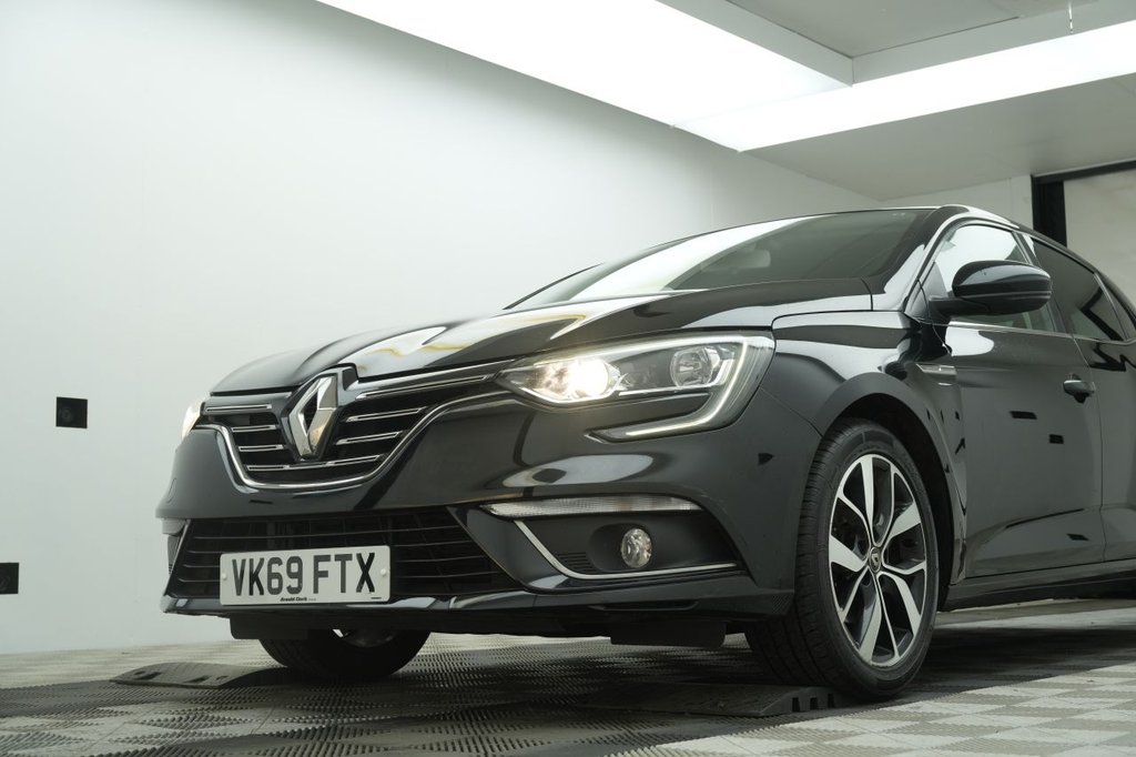 Used Renault Megane 2019 for sale - 77780860: Photo 6