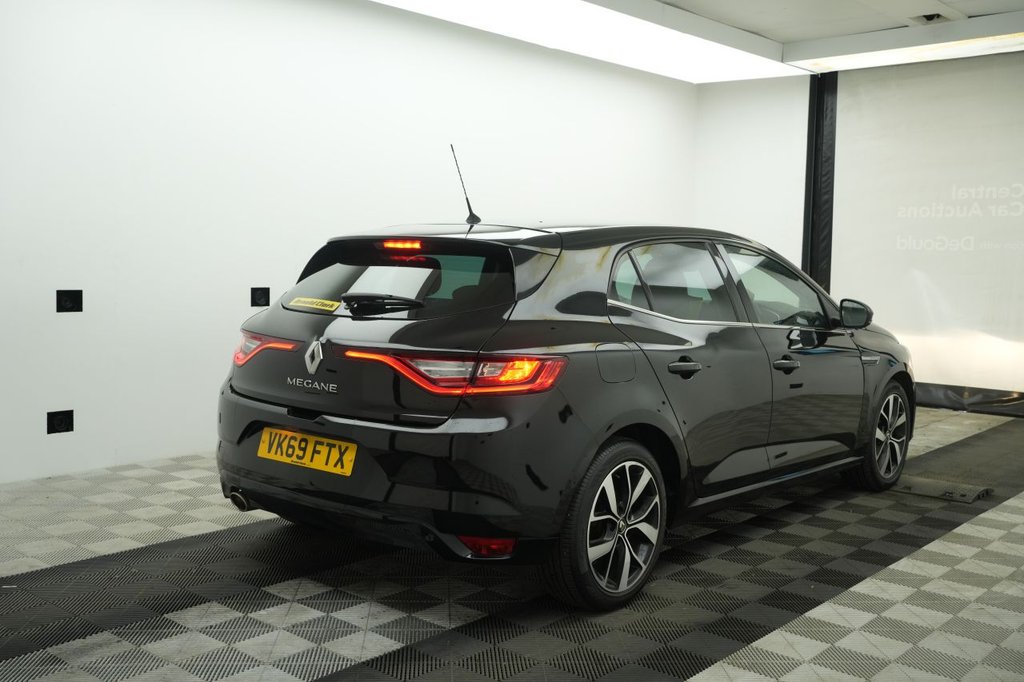 Used Renault Megane 2019 for sale - 77780860: Photo 7