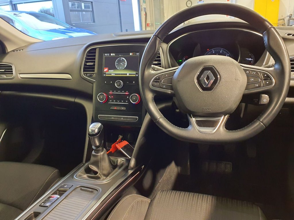 Used Renault Megane 2019 for sale - 77780860: Photo 9