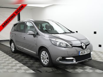 2016 (16) - 1.6 dCi Dynamique Nav 5dr