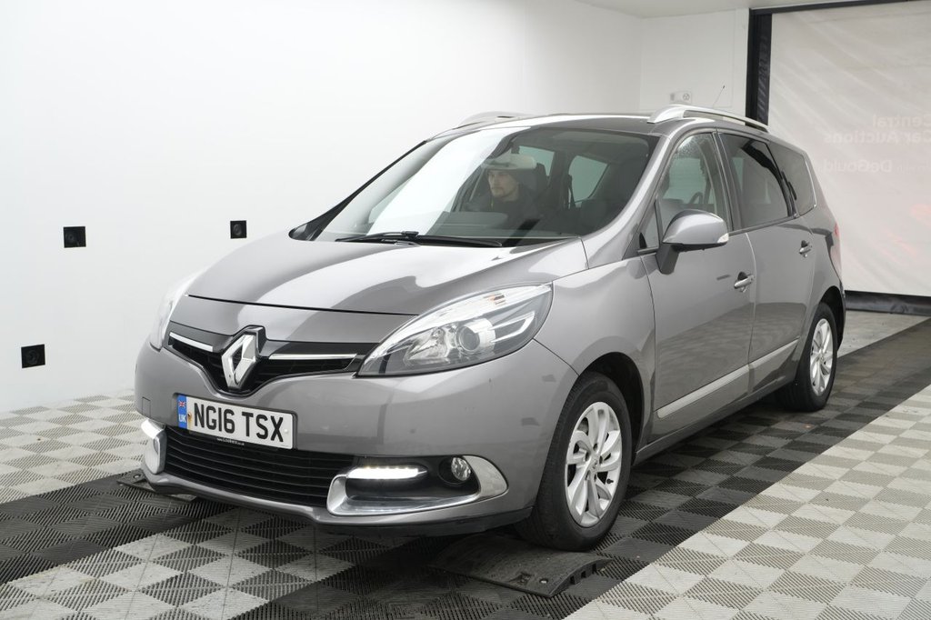 Used Renault Grand Scenic 2016 for sale - 76672551: Photo 2