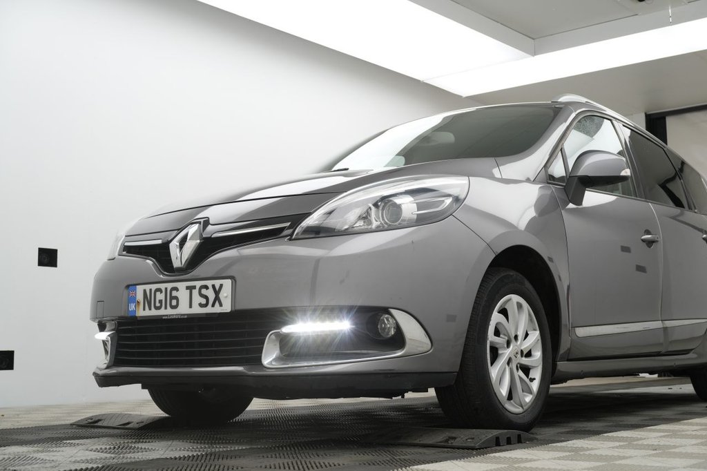 Used Renault Grand Scenic 2016 for sale - 76672551: Photo 6