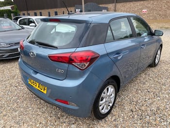 Used Hyundai i20 2016 for sale - 79422510: Photo