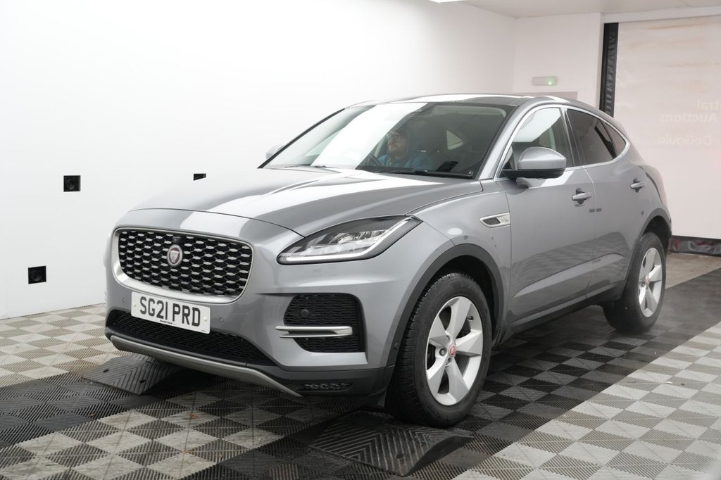 Used Jaguar E-Pace 2021 for sale - 76760698: Photo 2