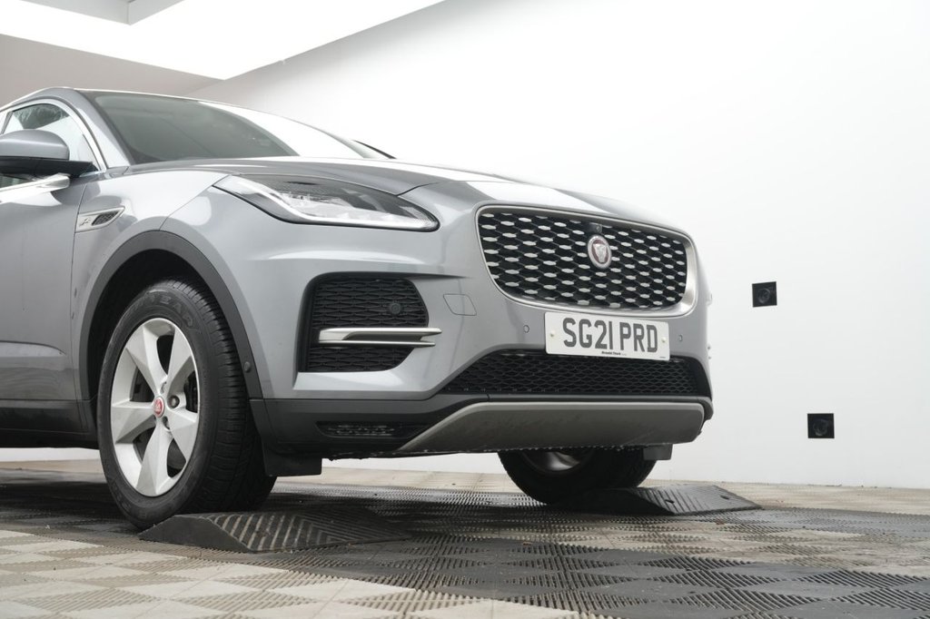 Used Jaguar E-Pace 2021 for sale - 76760698: Photo 5