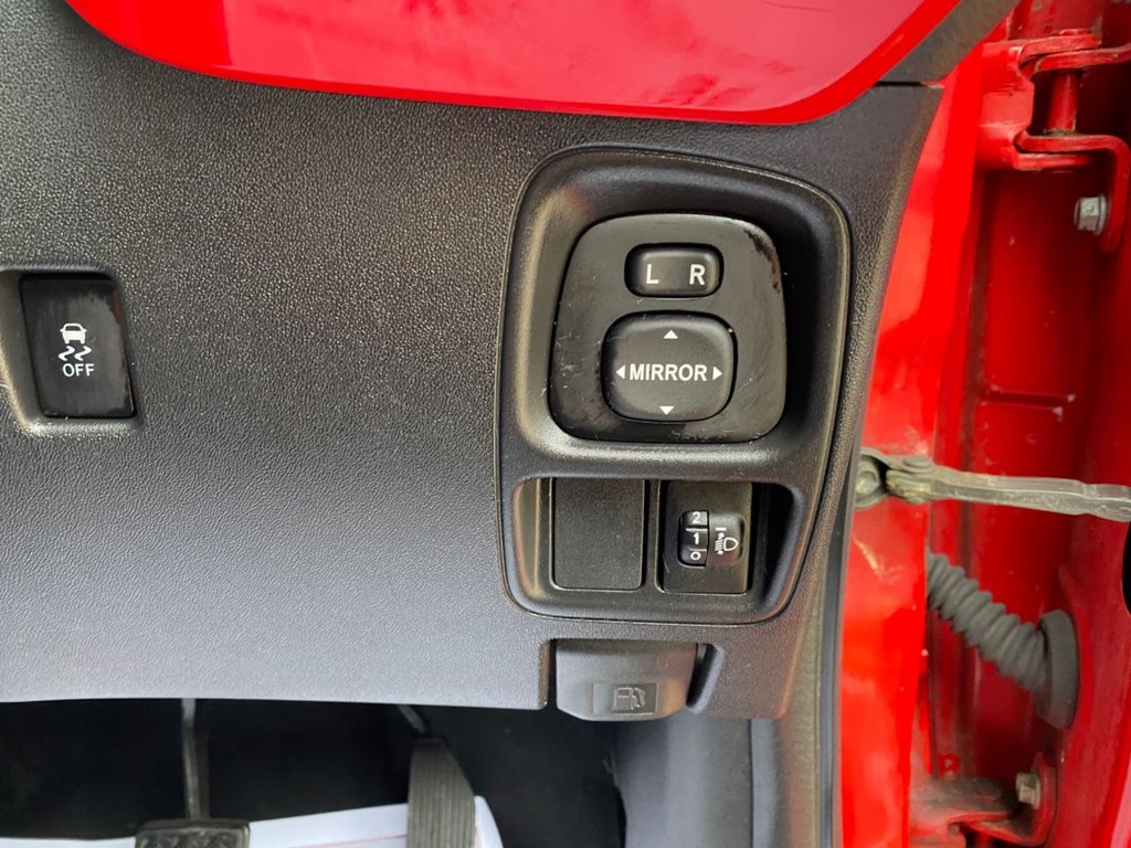 Used Toyota AYGO 2017 for sale - 77551498: Photo 32