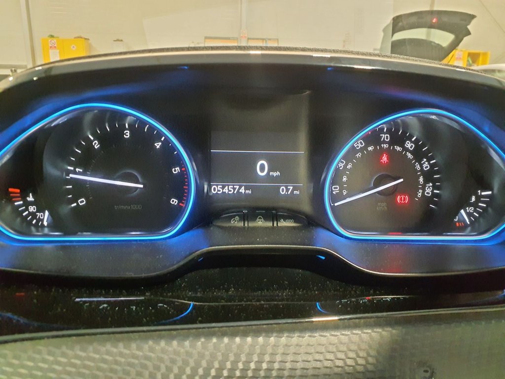 Used Peugeot 2008 2014 for sale - 77241626: Photo 12