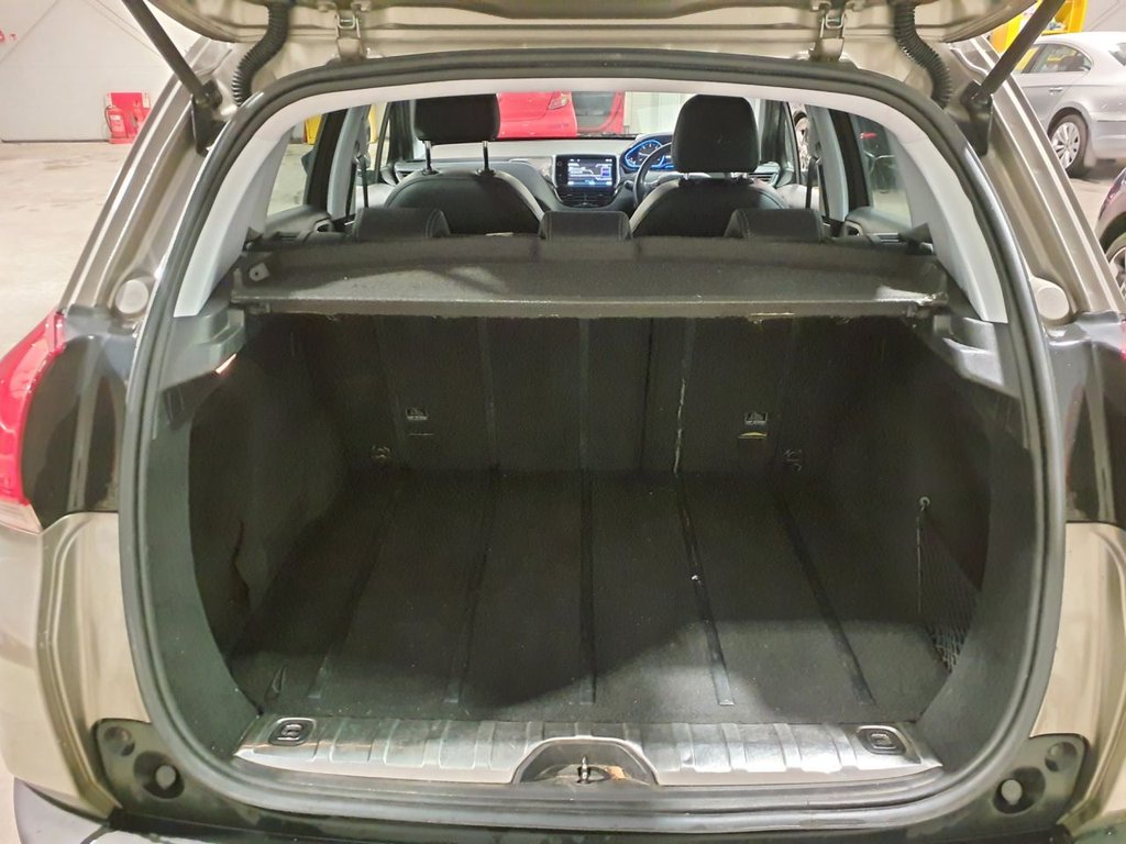 Used Peugeot 2008 2014 for sale - 77241626: Photo 13