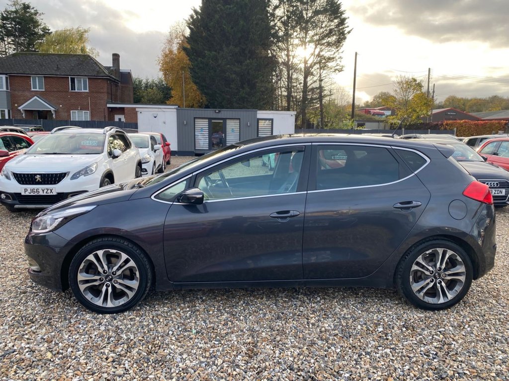 Used Kia Ceed 2014 for sale - 76609062: Photo 8