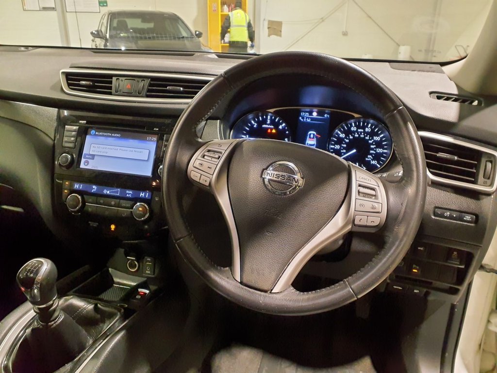 Used Nissan X-Trail 2015 for sale - 77200564: Photo 9