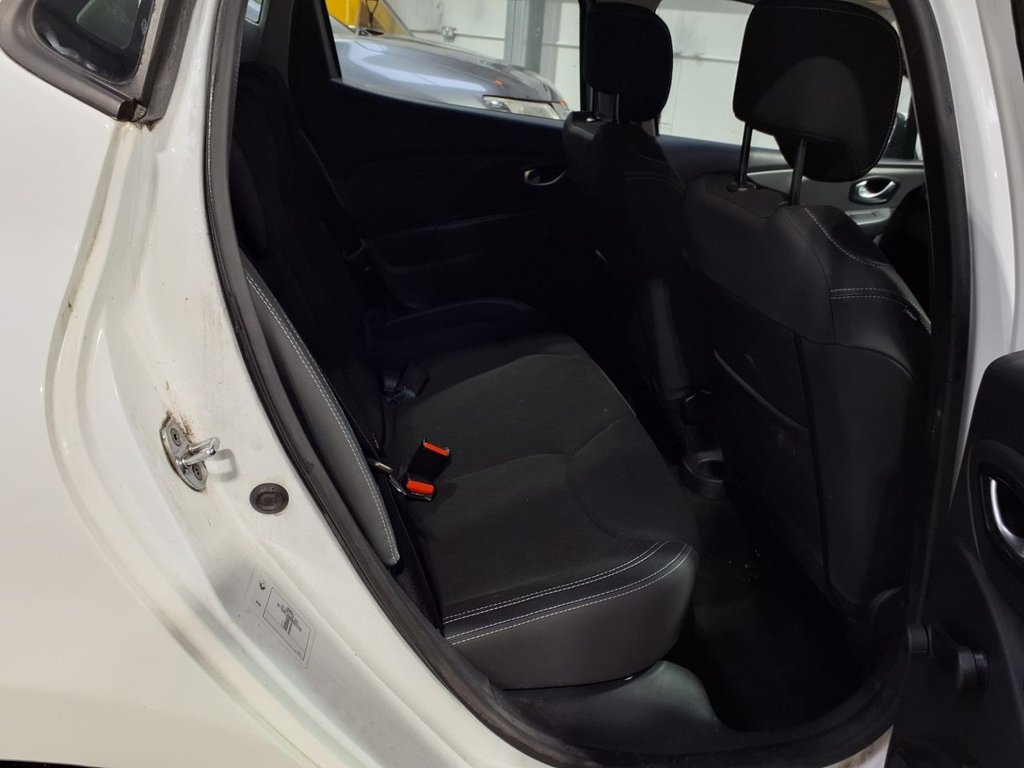 Used Renault Clio 2018 for sale - 77747961: Photo 11