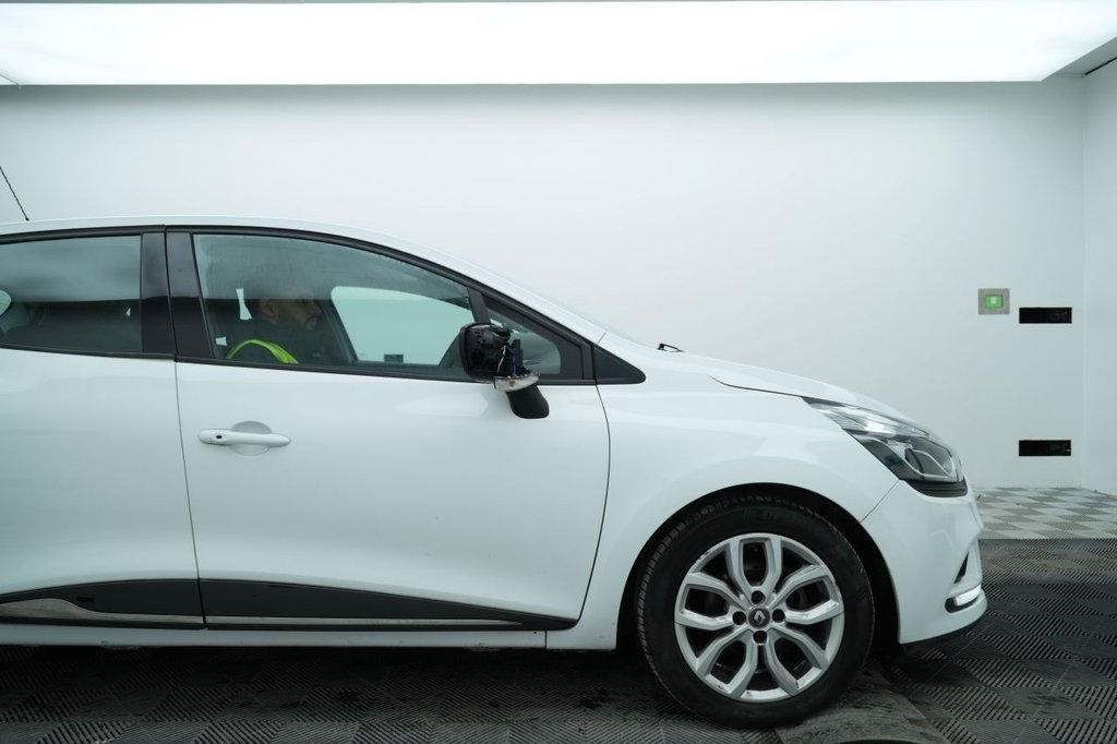 Used Renault Clio 2018 for sale - 77747961: Photo 3