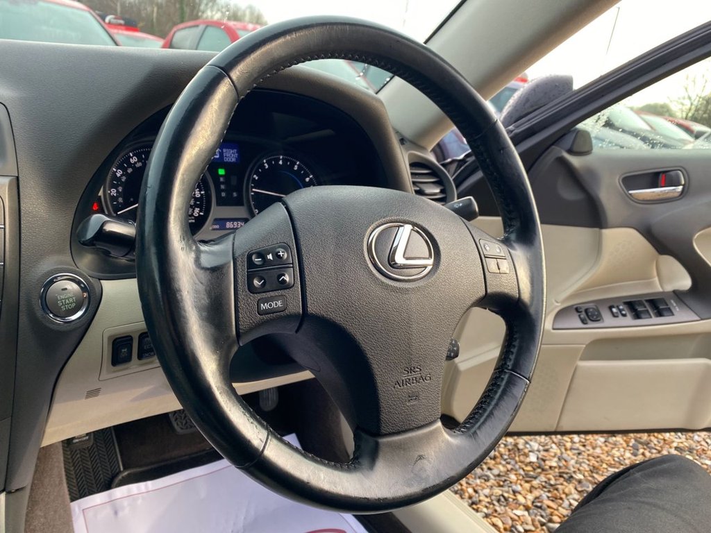 Used Lexus IS 2010 for sale - 76962110: Photo 24