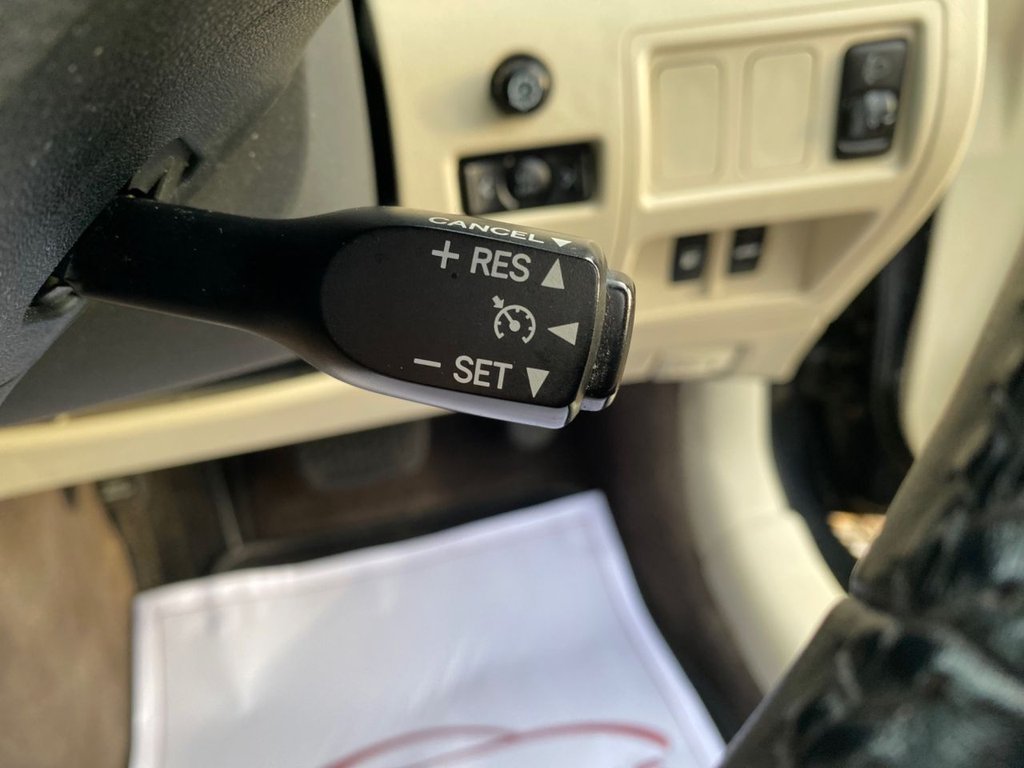 Used Lexus IS 2010 for sale - 76962110: Photo 25