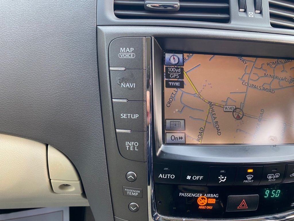 Used Lexus IS 2010 for sale - 76962110: Photo 29