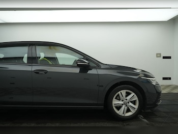 Used Volkswagen Golf 2020 for sale - 78824312: Photo