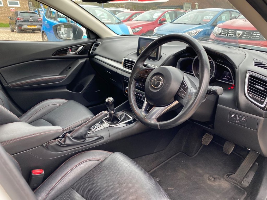 Used Mazda Mazda3 2014 for sale - 76604525: Photo 10