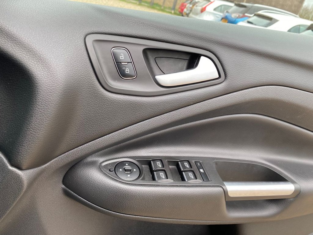 Used Ford Kuga 2017 for sale - 78030218: Photo 34