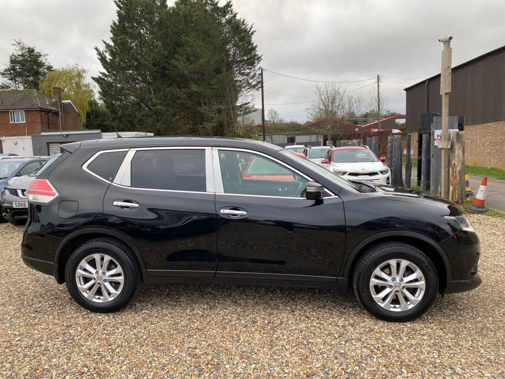 Used Nissan X-Trail 2017 for sale - 76632503: Photo 3