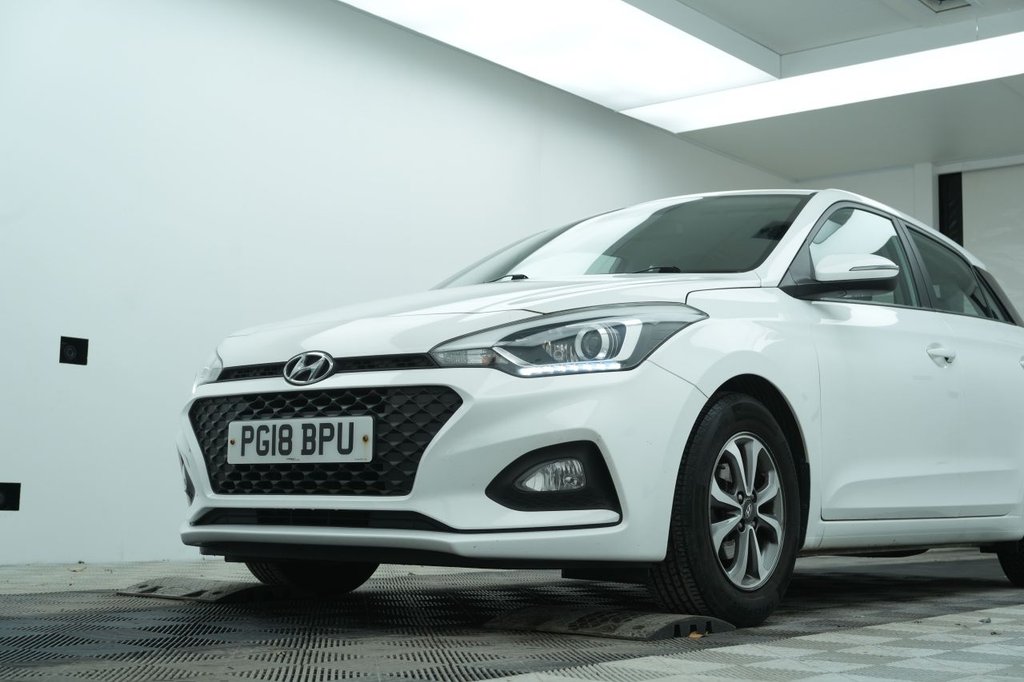 Used Hyundai i20 2018 for sale - 77594411: Photo 6