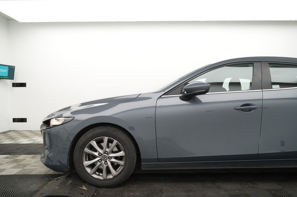 Used Mazda Mazda3 2019 for sale - 78056671: Photo 4