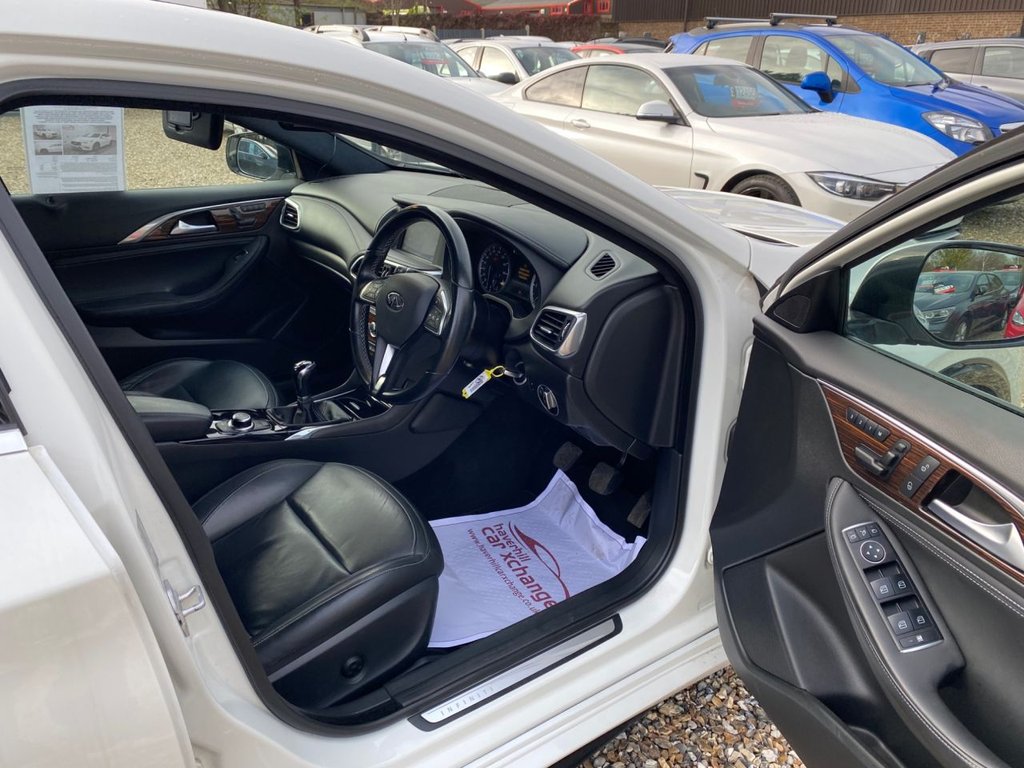 Used Infiniti Q30 2016 for sale - 76867232: Photo 11