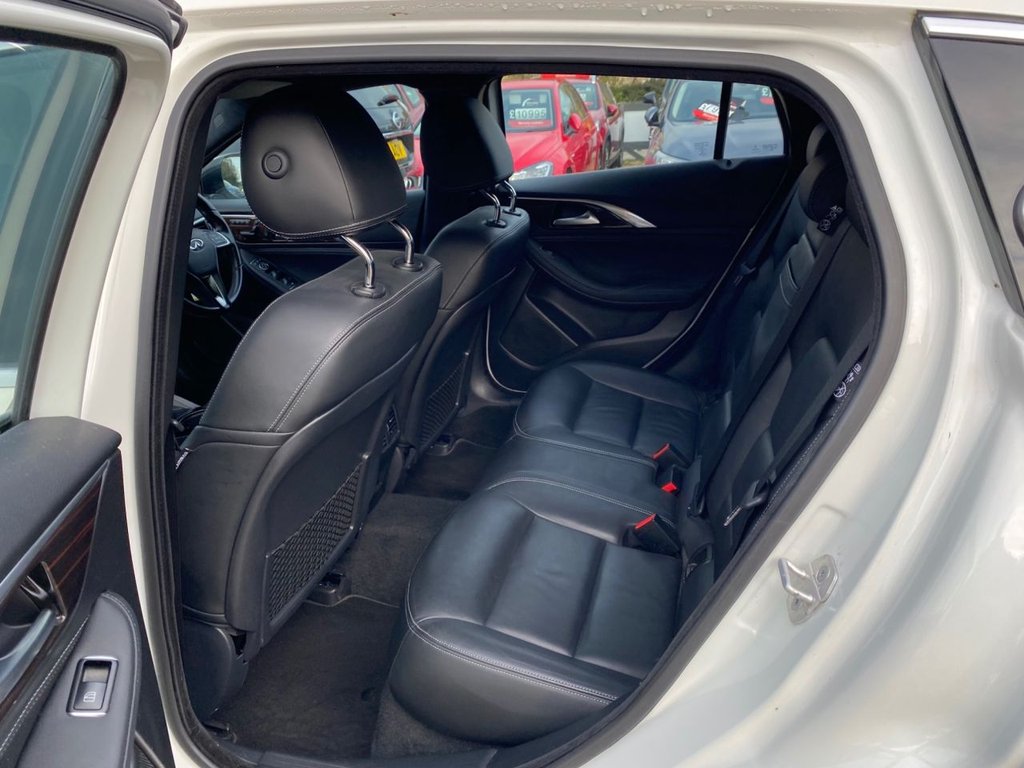 Used Infiniti Q30 2016 for sale - 76867232: Photo 15