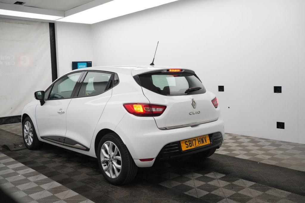 Used Renault Clio 2017 for sale - 76609061: Photo 8