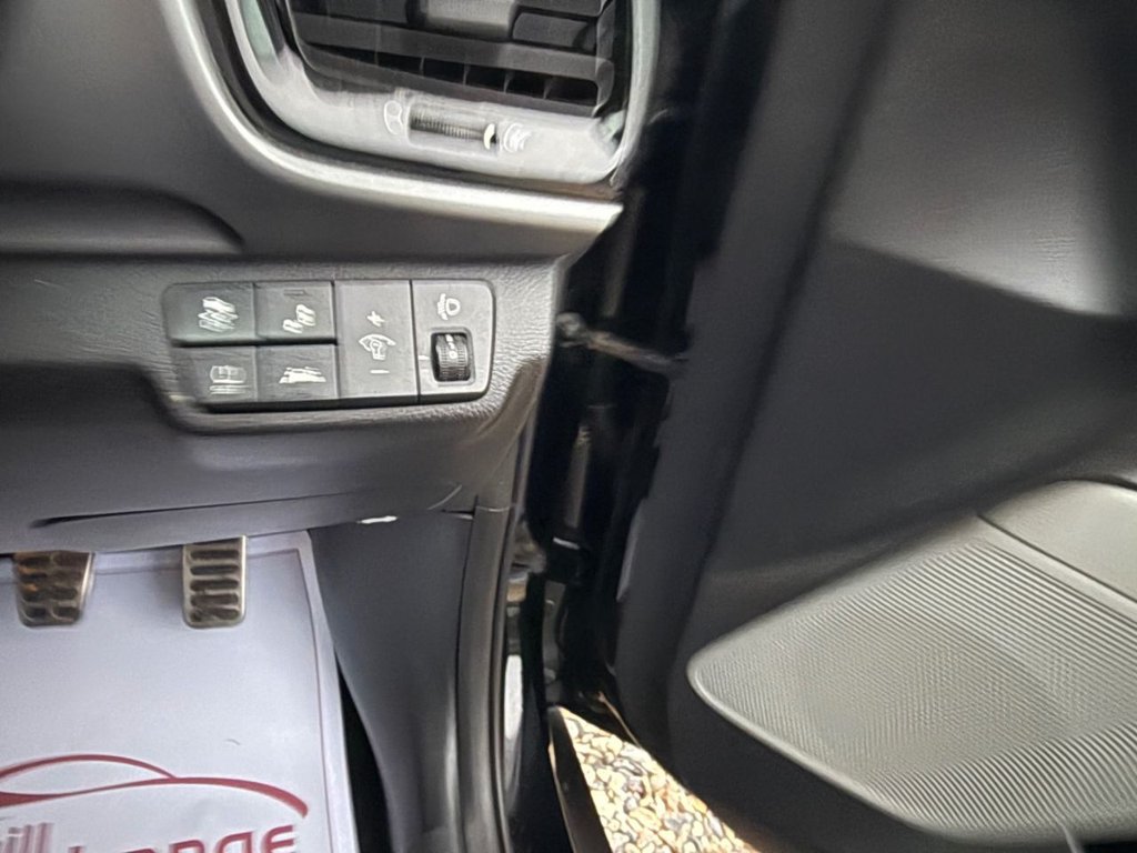 Used Kia Stonic 2018 for sale - 77065195: Photo 15