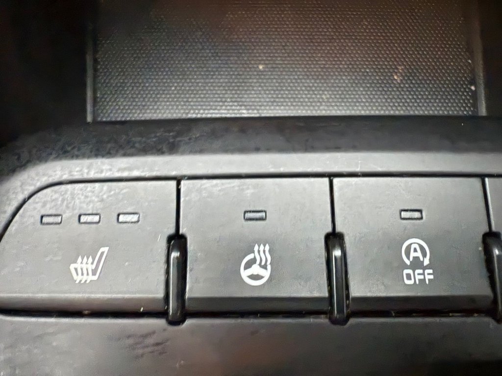 Used Kia Stonic 2018 for sale - 77065195: Photo 25