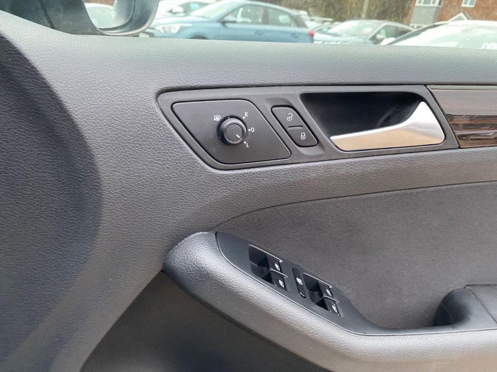 Used Volkswagen Jetta 2016 for sale - 76609045: Photo 30