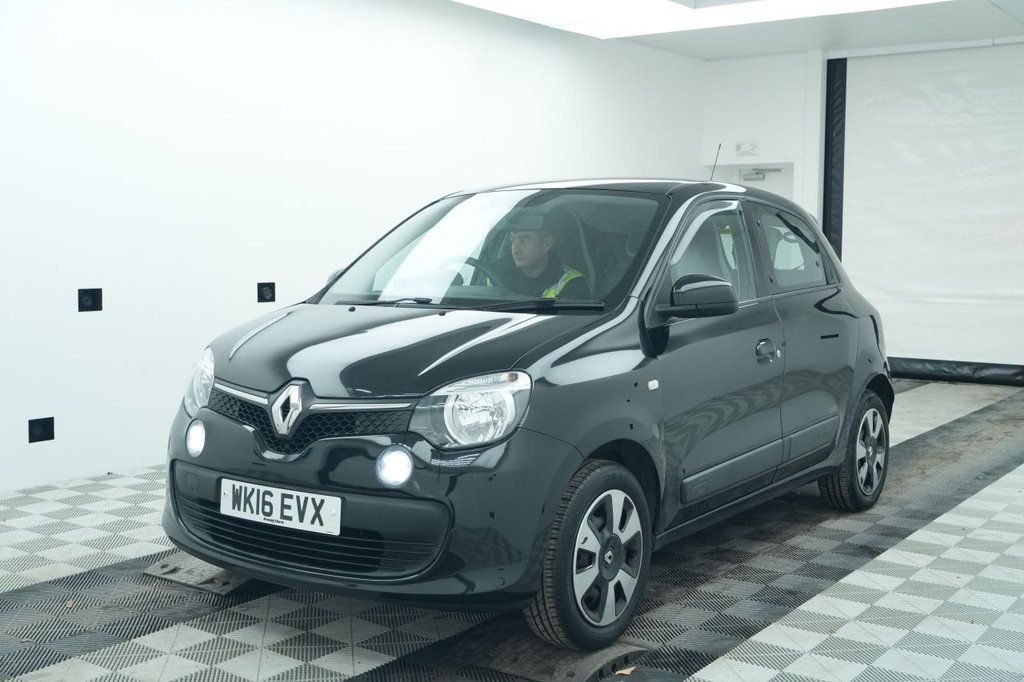 Used Renault Twingo 2016 for sale - 77171870: Photo 2