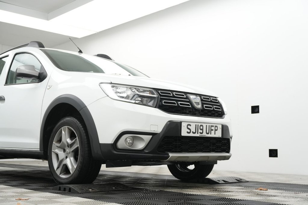 Used Dacia Sandero Stepway 2019 for sale - 77241625: Photo 5