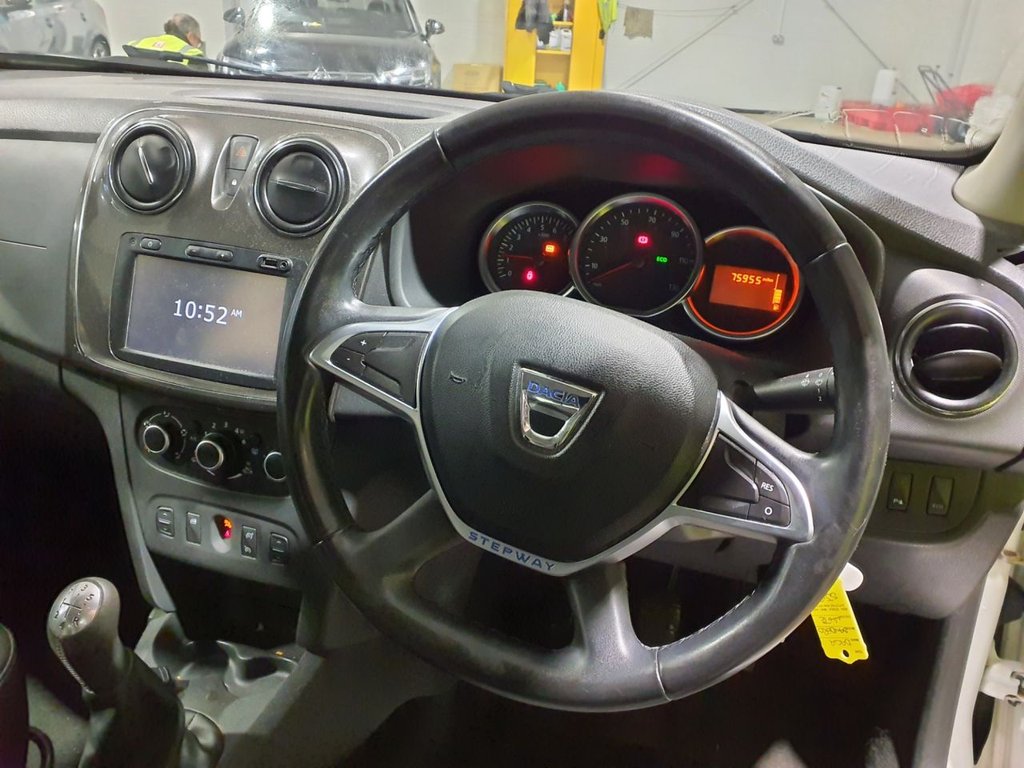 Used Dacia Sandero Stepway 2019 for sale - 77241625: Photo 9