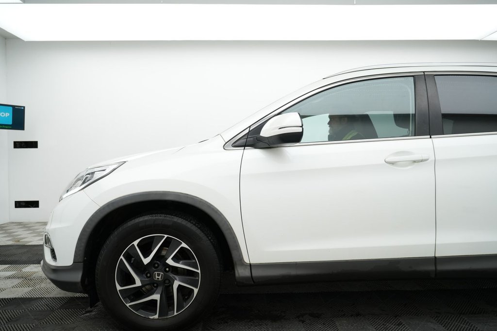 Used Honda CR-V 2018 for sale - 77172127: Photo 4