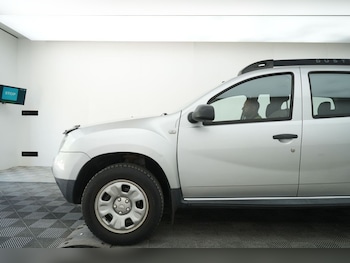 Used Dacia Duster 2016 for sale - 78824308: Photo