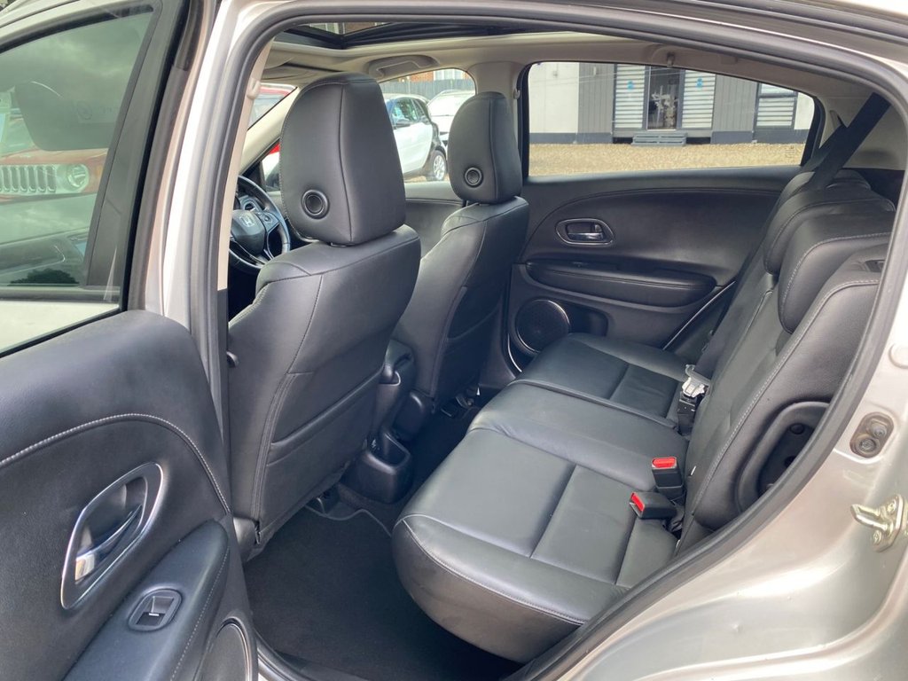 Used Honda HR-V 2016 for sale - 76609032: Photo 16