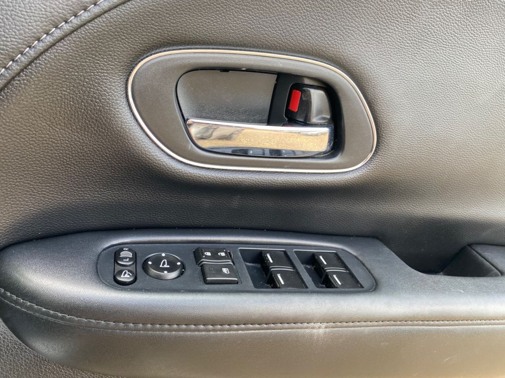 Used Honda HR-V 2016 for sale - 76609032: Photo 38