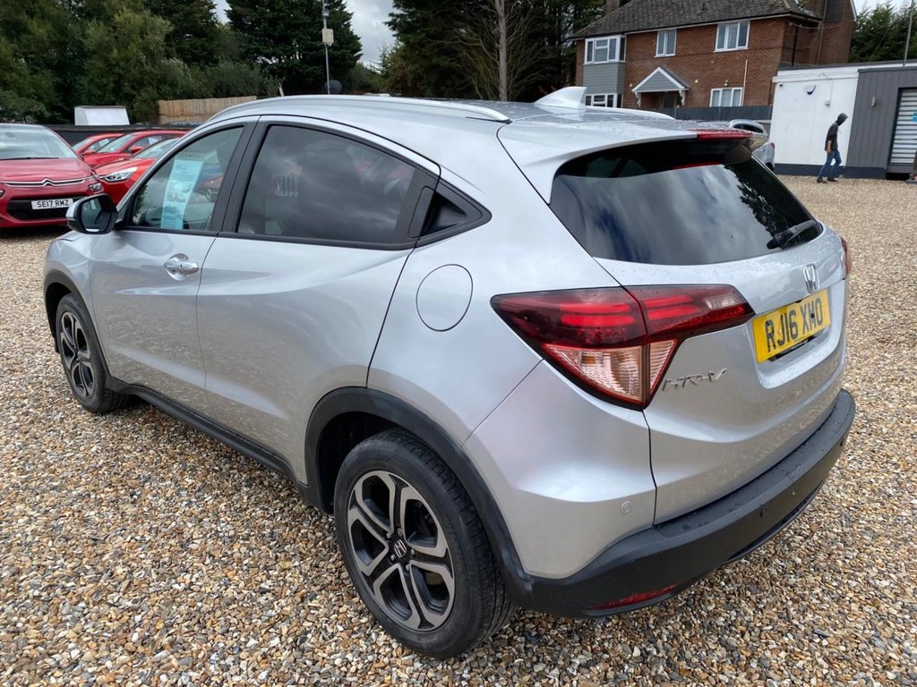 Used Honda HR-V 2016 for sale - 76609032: Photo 6