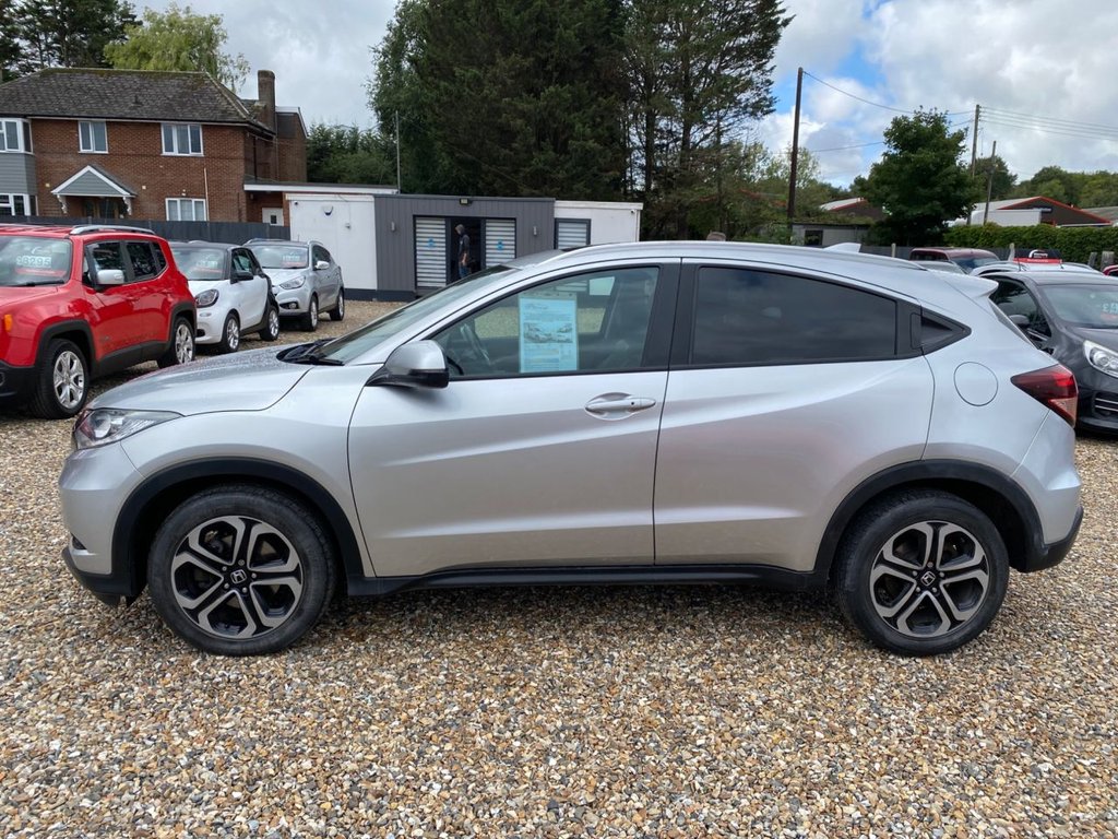 Used Honda HR-V 2016 for sale - 76609032: Photo 7