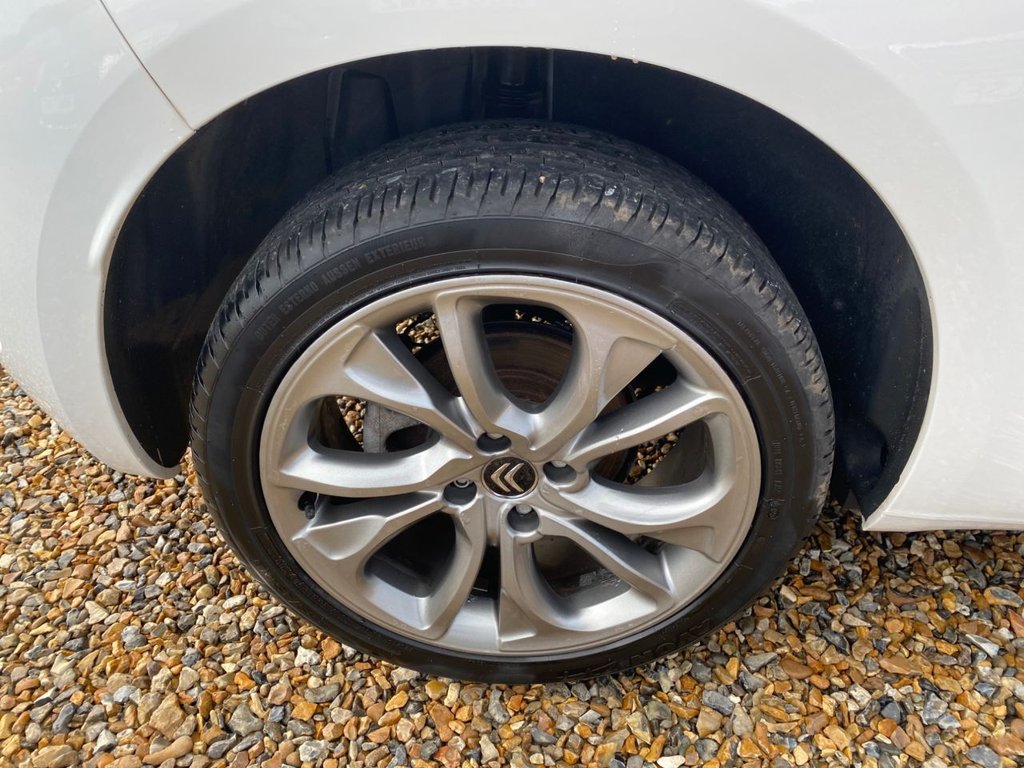 Used Citroen DS4 2015 for sale - 76609058: Photo 38