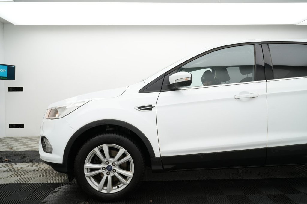 Used Ford Kuga 2017 for sale - 77200500: Photo 4