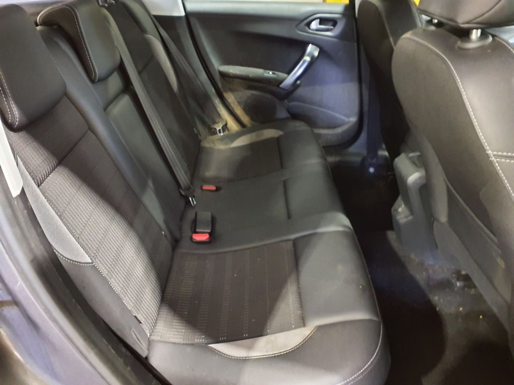 Used Peugeot 2008 2017 for sale - 77049048: Photo 9