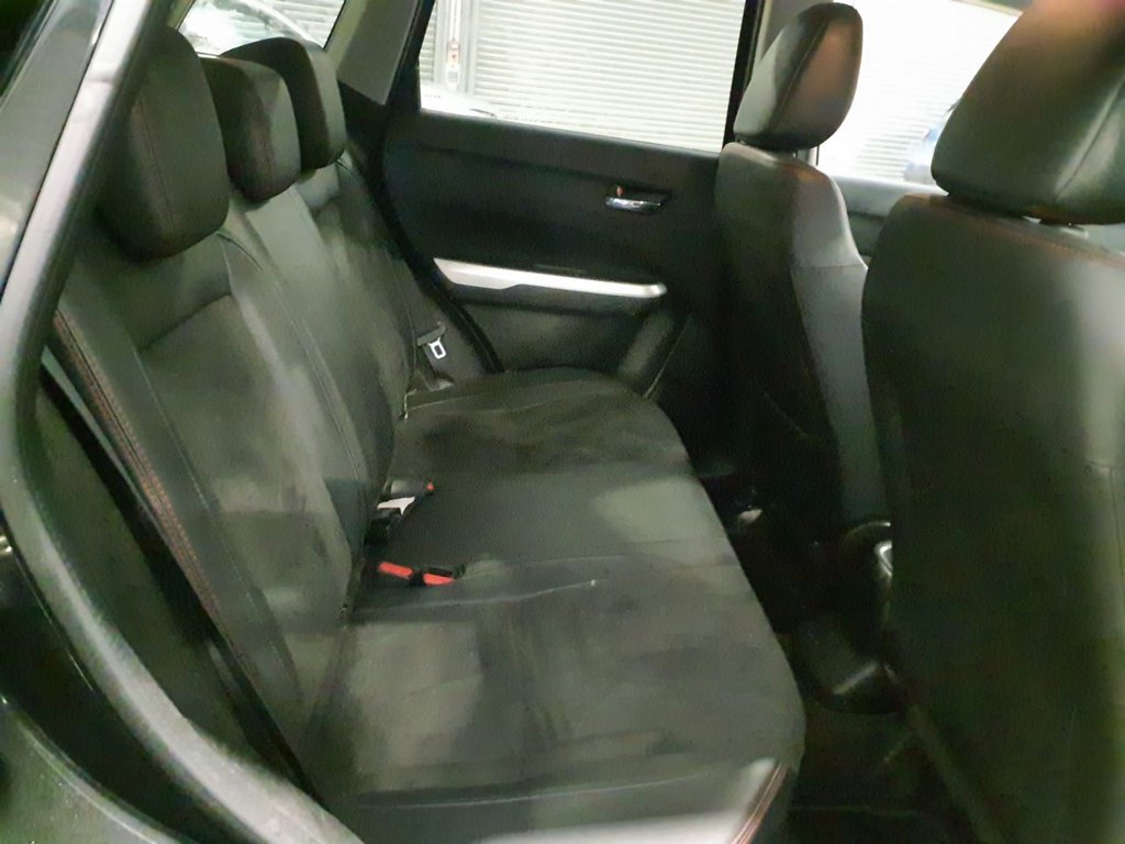 Used Suzuki Vitara 2017 for sale - 76760697: Photo 11