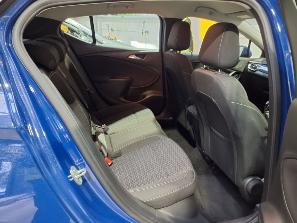 Used Vauxhall Astra 2019 for sale - 78056490: Photo 12