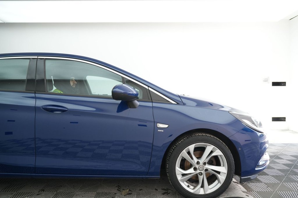 Used Vauxhall Astra 2019 for sale - 78056490: Photo 3