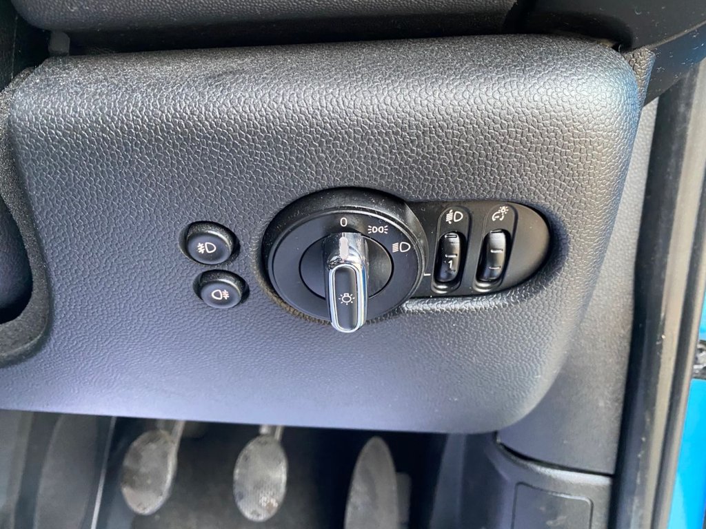 Used MINI Hatch 2017 for sale - 77952746: Photo 29