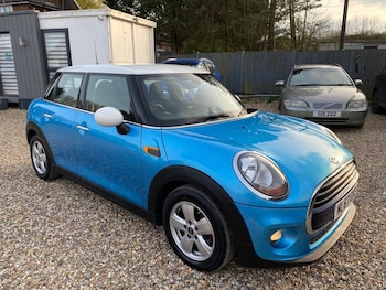 Used MINI Hatch 2017 for sale - 77952746: Photo