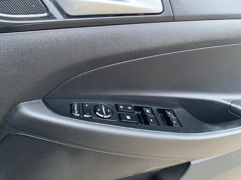 Used Hyundai TUCSON 2016 for sale - 76608992: Photo 30